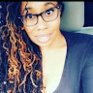 Meet your Posher, Ari